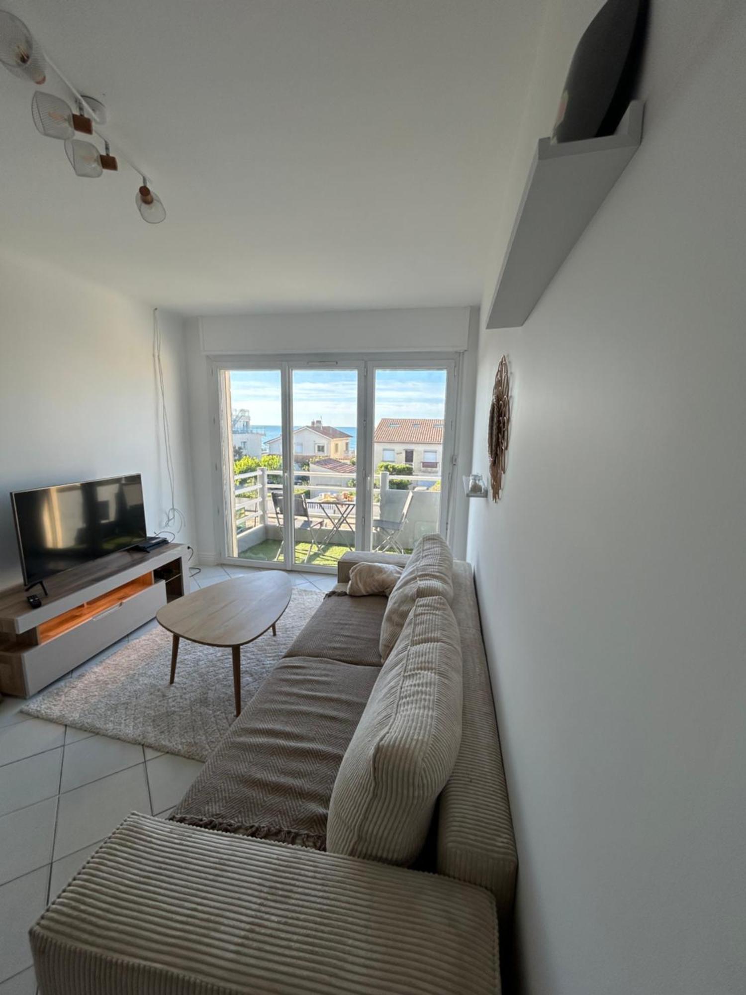 מוגויו Appartement Traversant Vue Mer Et Etang מראה חיצוני תמונה