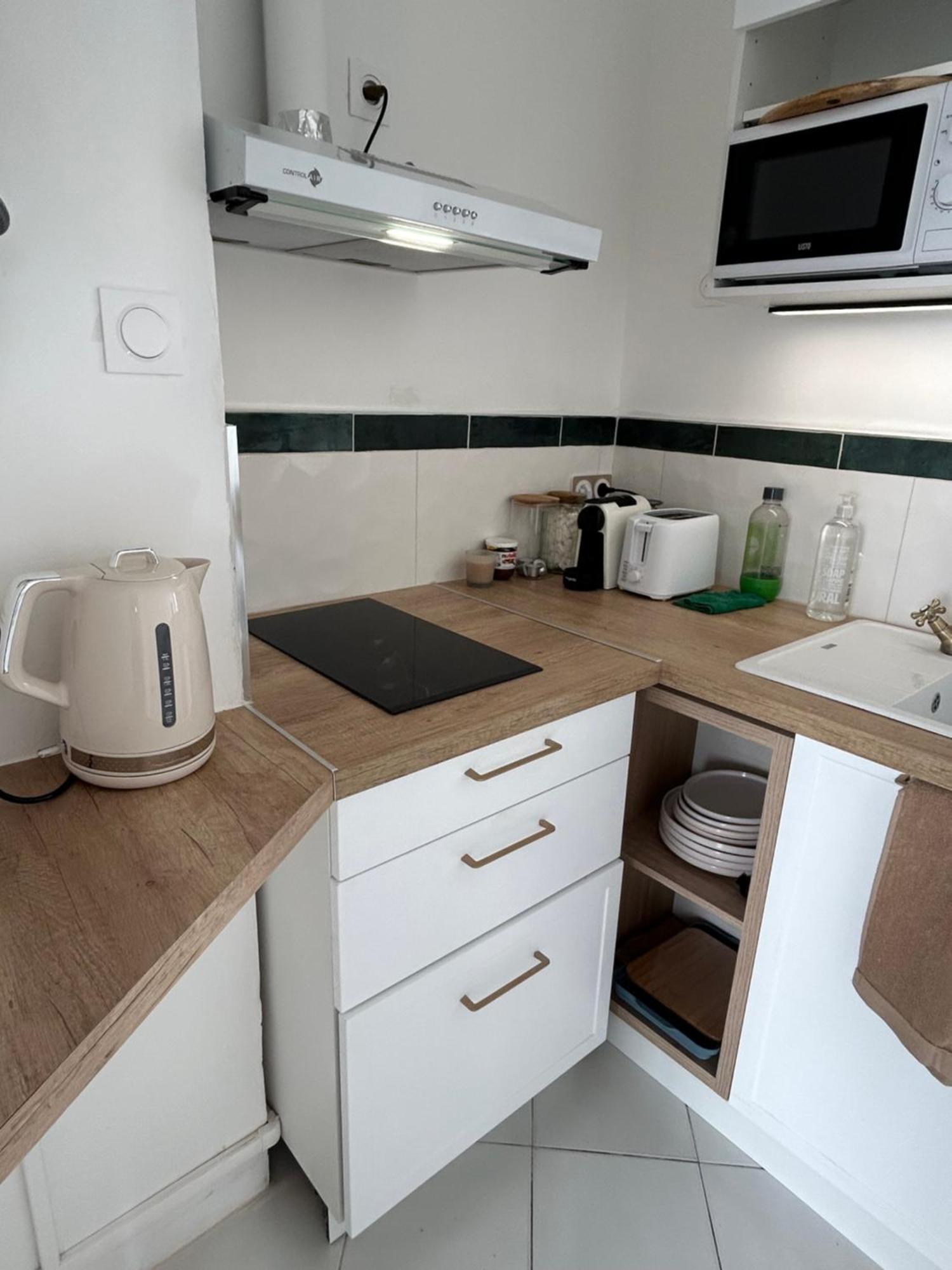 מוגויו Appartement Traversant Vue Mer Et Etang מראה חיצוני תמונה